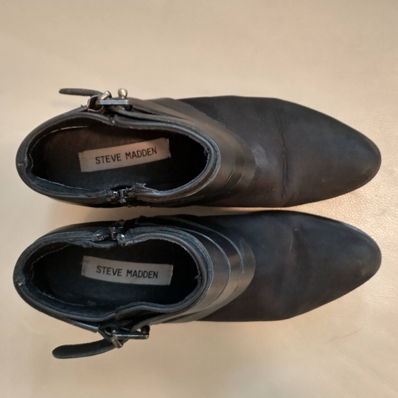 Steve Madden Black Leather Women's Boots Booties Size 7.5 - Picture 2 of 5